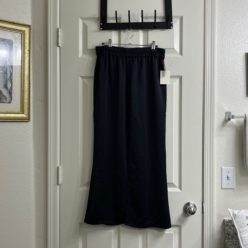 Chic Black Maxi Skirt for Women